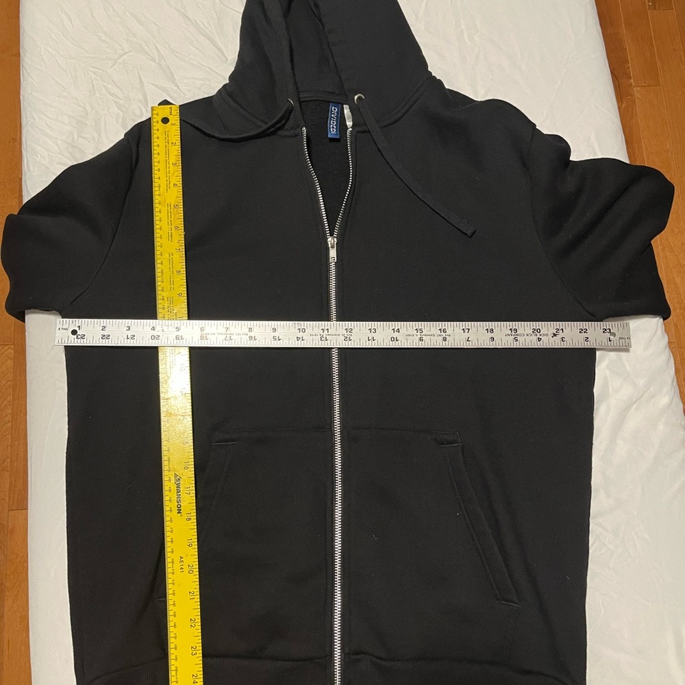 Divided women’s Black Zip-Up Hoodie size large ( unisex ) see photos